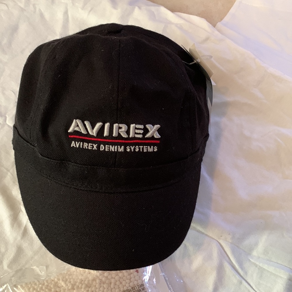 Mens cap in black by Avirex